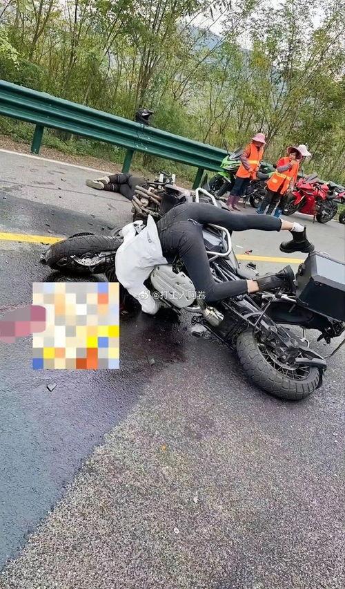 吃瓜车祸网红视频大全,网红视角下的惊险瞬间